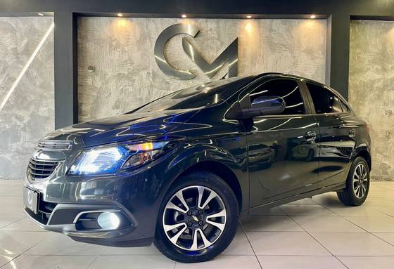 CHEVROLET ONIX 1.4 MPFI LTZ 8V FLEX 4P AUTOMÁTICO